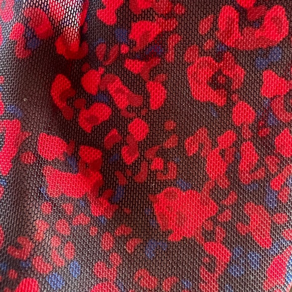 DYNAMITE mesh floral mock neck top - Picture 3 of 3